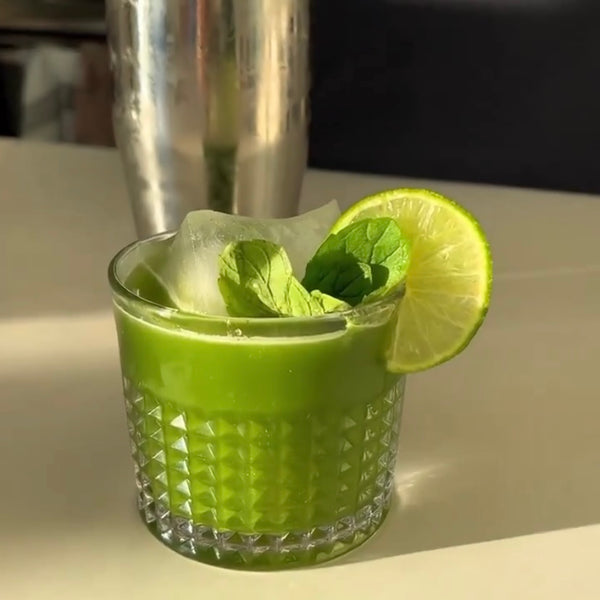 How to Prepare a Refreshing Mint Matcha